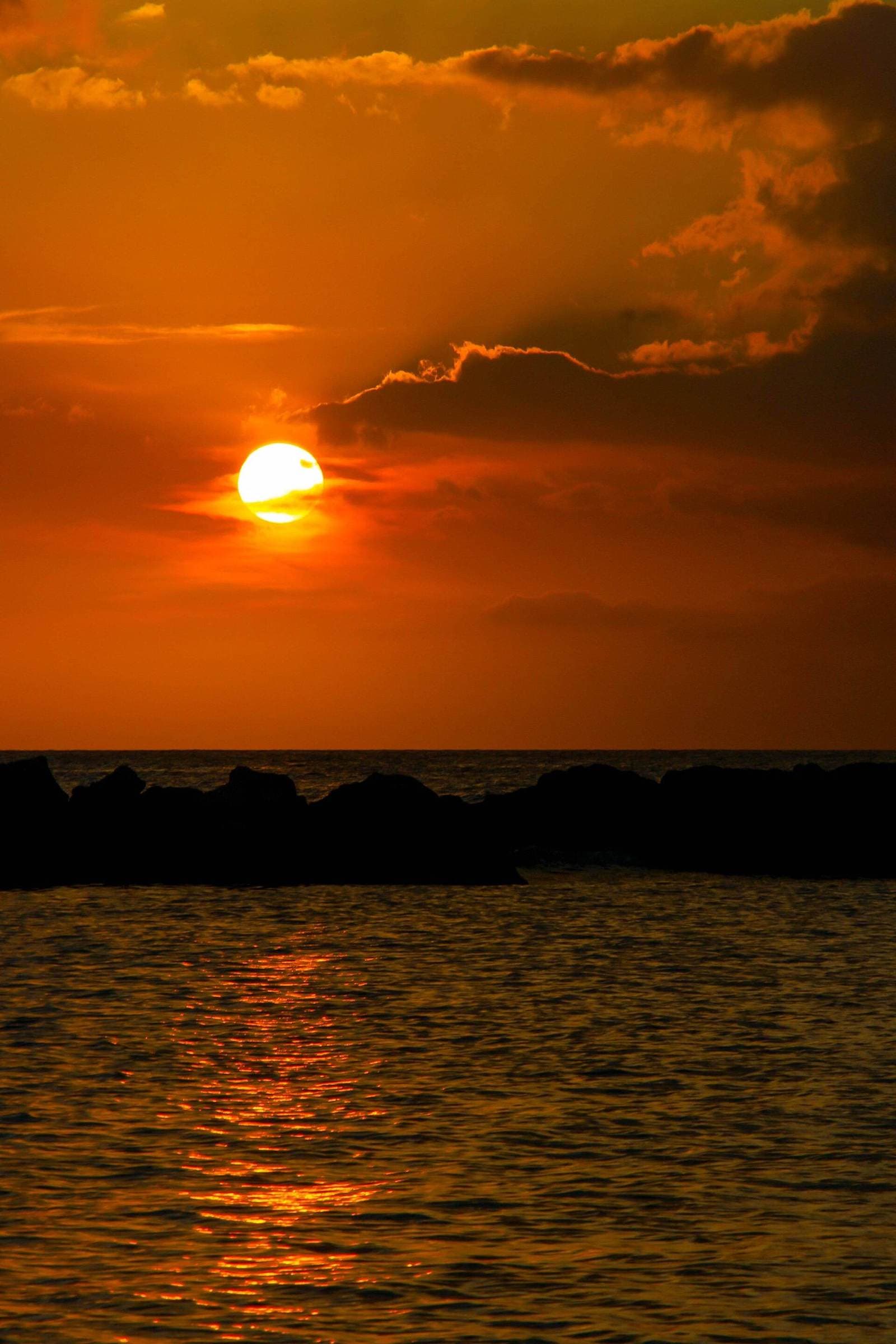 Zonsondergang bij Mambo Beach, Curaçao